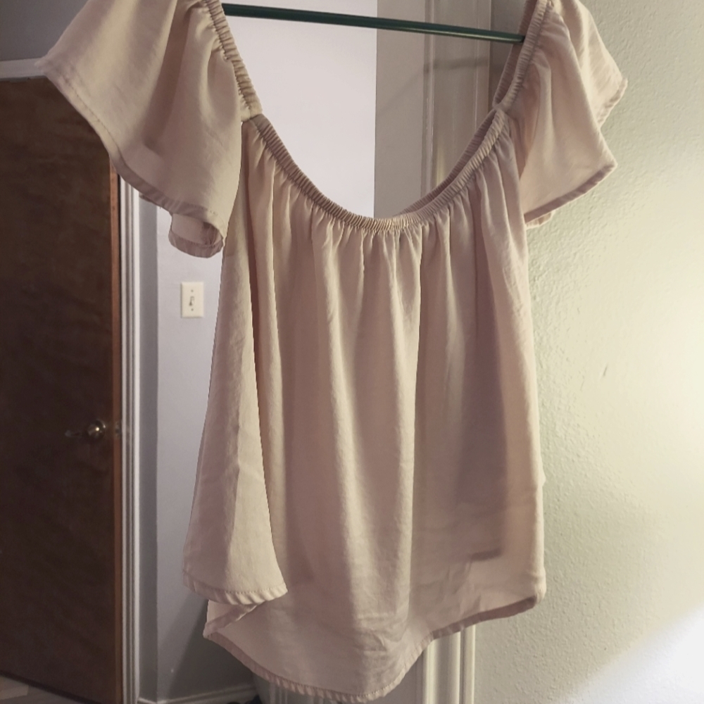 American Eagle blouse, pale dusty rose, size xs